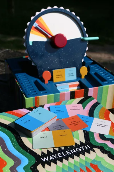 Wavelength | Team-Based Telepathic Party Guessing Board Game | 2–12 Players | Ages 14+ | 30–45 Min Playtime (Rent)