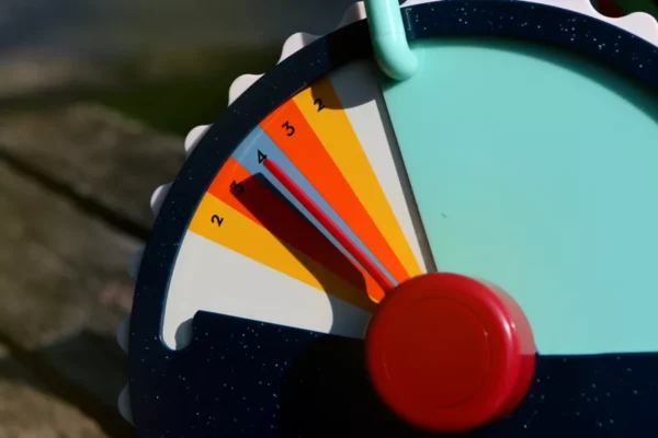 Wavelength | Team-Based Telepathic Party Guessing Board Game | 2–12 Players | Ages 14+ | 30–45 Min Playtime (Rent)