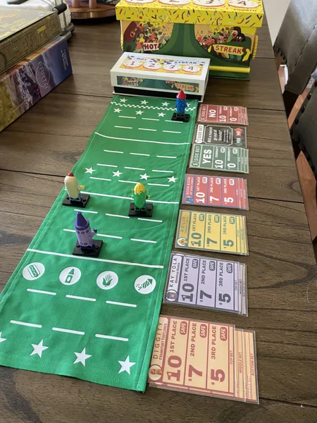 Hot Streak | Chaotic Mascot Racing, Betting & Push-Your-Luck Party Board Game | 2–8 Players | Ages 6+ | 20 Min Playtime (Rent)